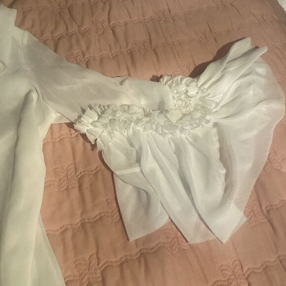 V Cristina Bell Sleeve Flowy Blouse Small - Picture 3 of 6